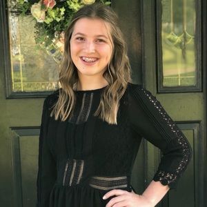 Meet your Posher, Emily